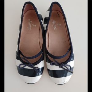 Jacadi Paris Girls Patent Leather Flats
